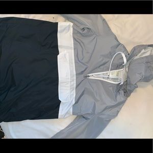 windbreaker